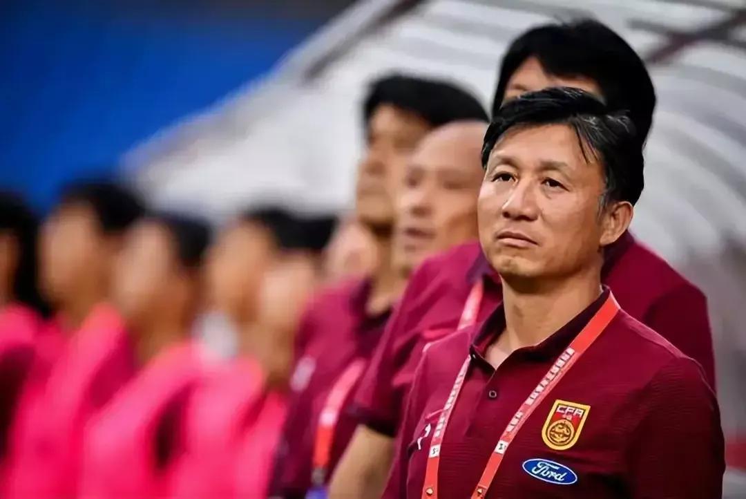 宁缺毋滥，足球报提了八个刻不容缓。不同论调，咱有补充