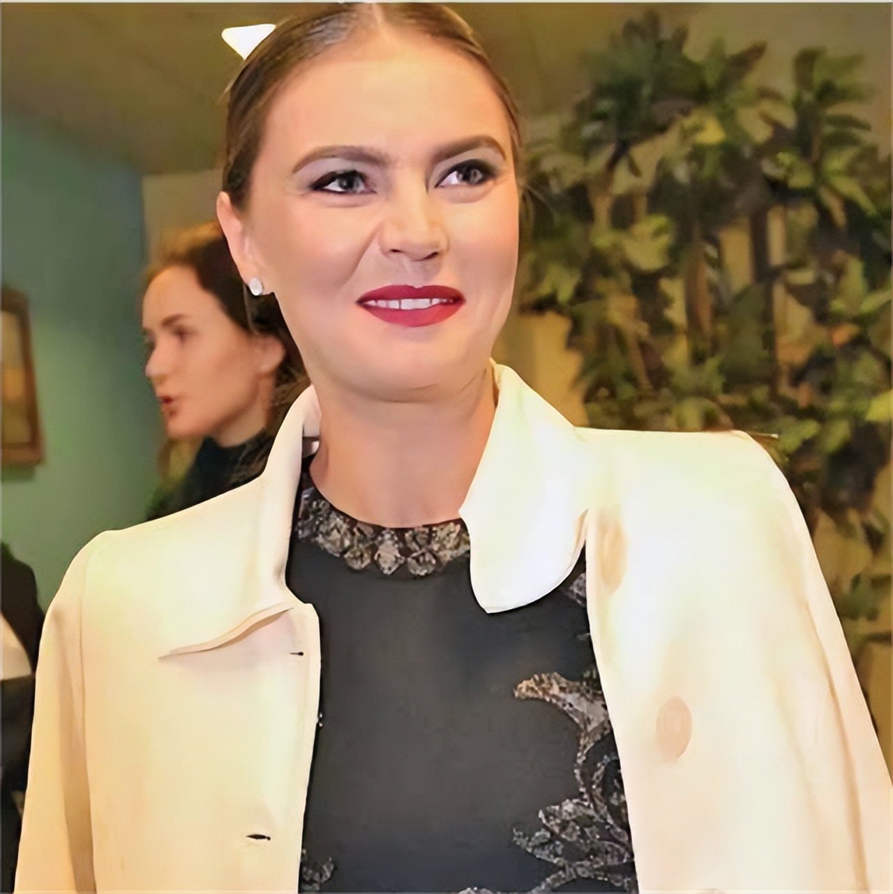 普京和卡巴耶娃总统霸气视频,普京和卡巴耶娃对话视频