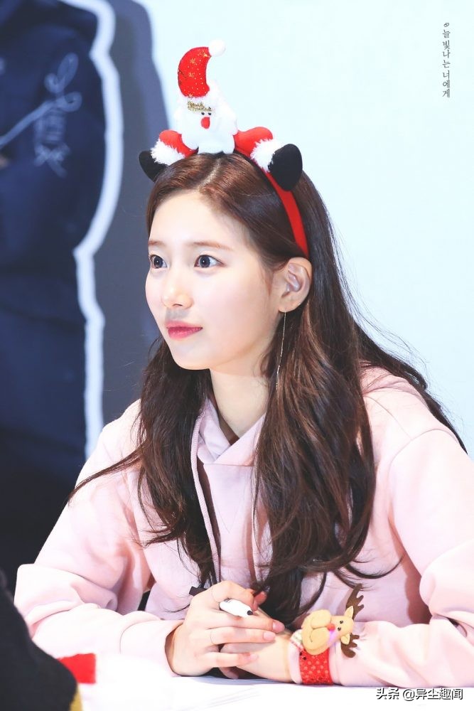 漂亮的兔牙圆脸女明星,十大兔牙的女明星