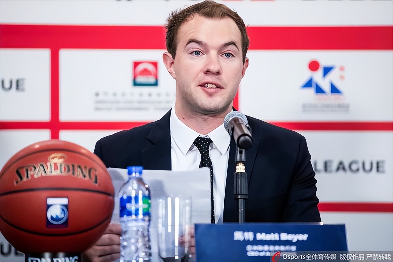 东超打cba,东超和cba的差距