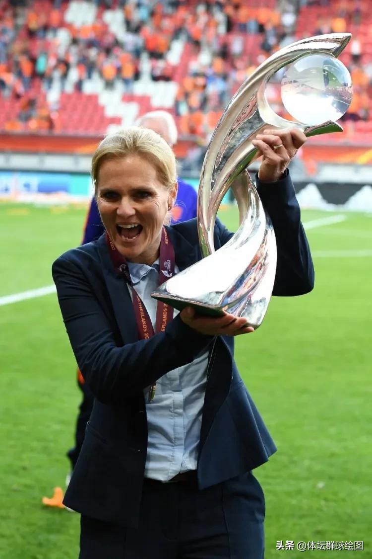 英国女足主教练魏格曼简介,英格兰魏格曼最佳主帅