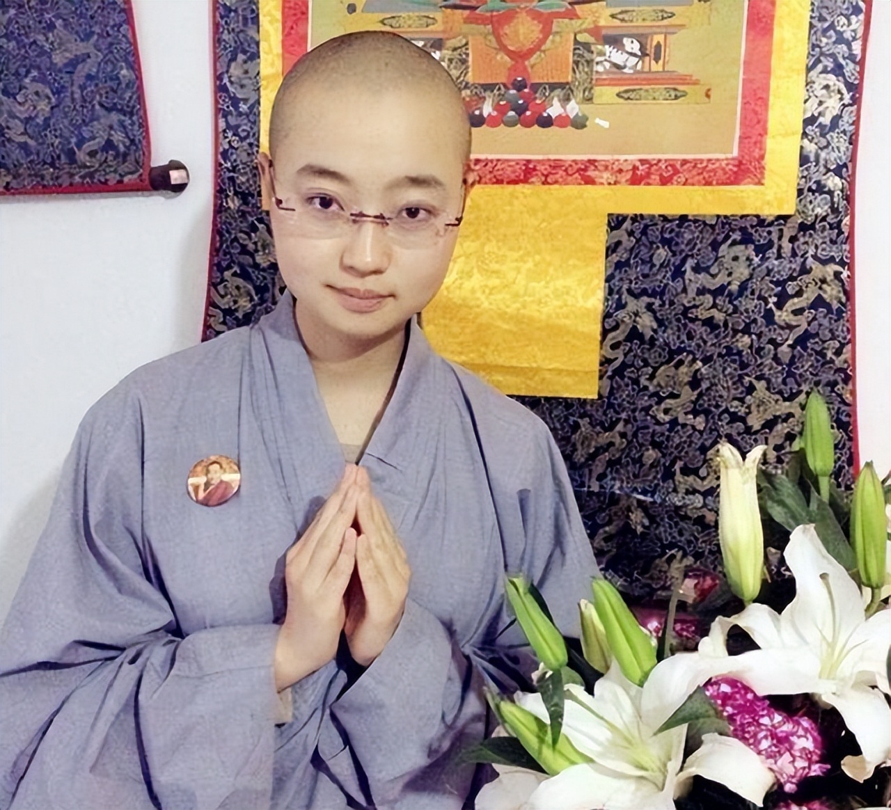 山东女孩才貌双全，一本大学毕业，为何选择出家当尼姑？