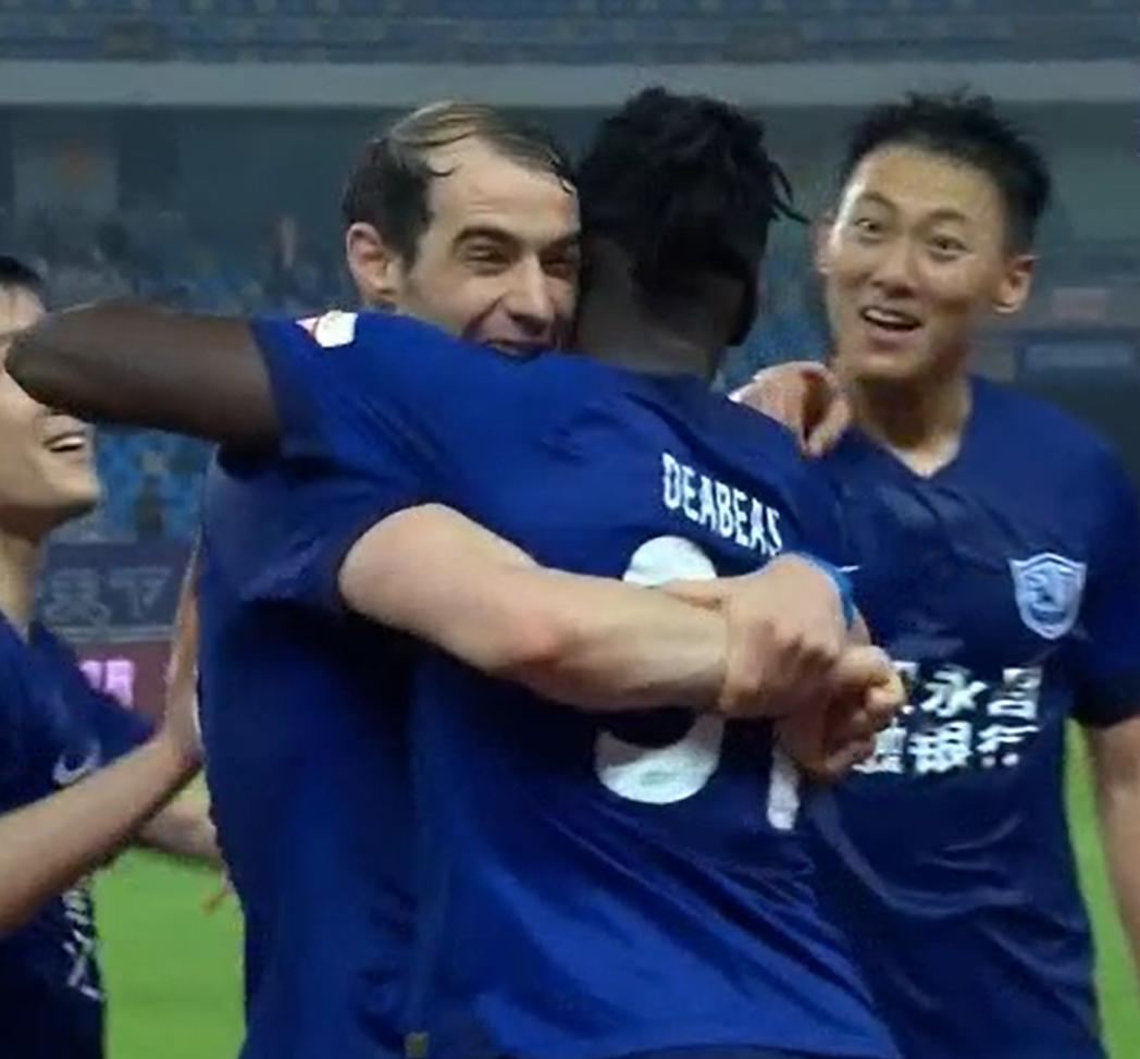 韦世豪武汉三镇比赛集锦,韦世豪野球场碾压实力