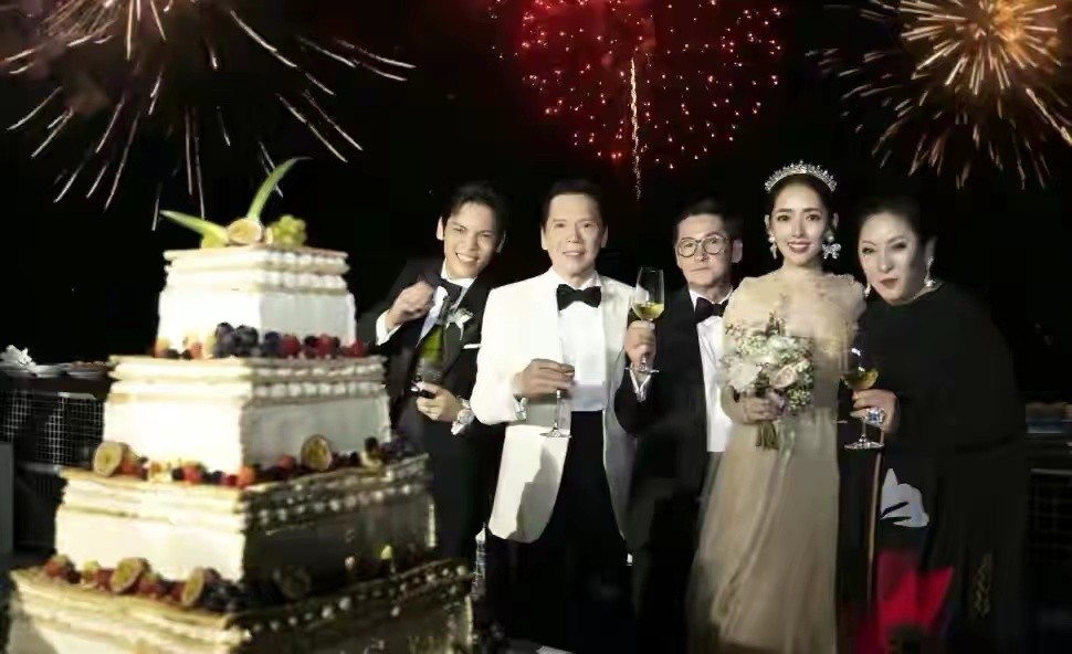 郭碧婷自己选的路跪着也要走完,郭碧婷goyard