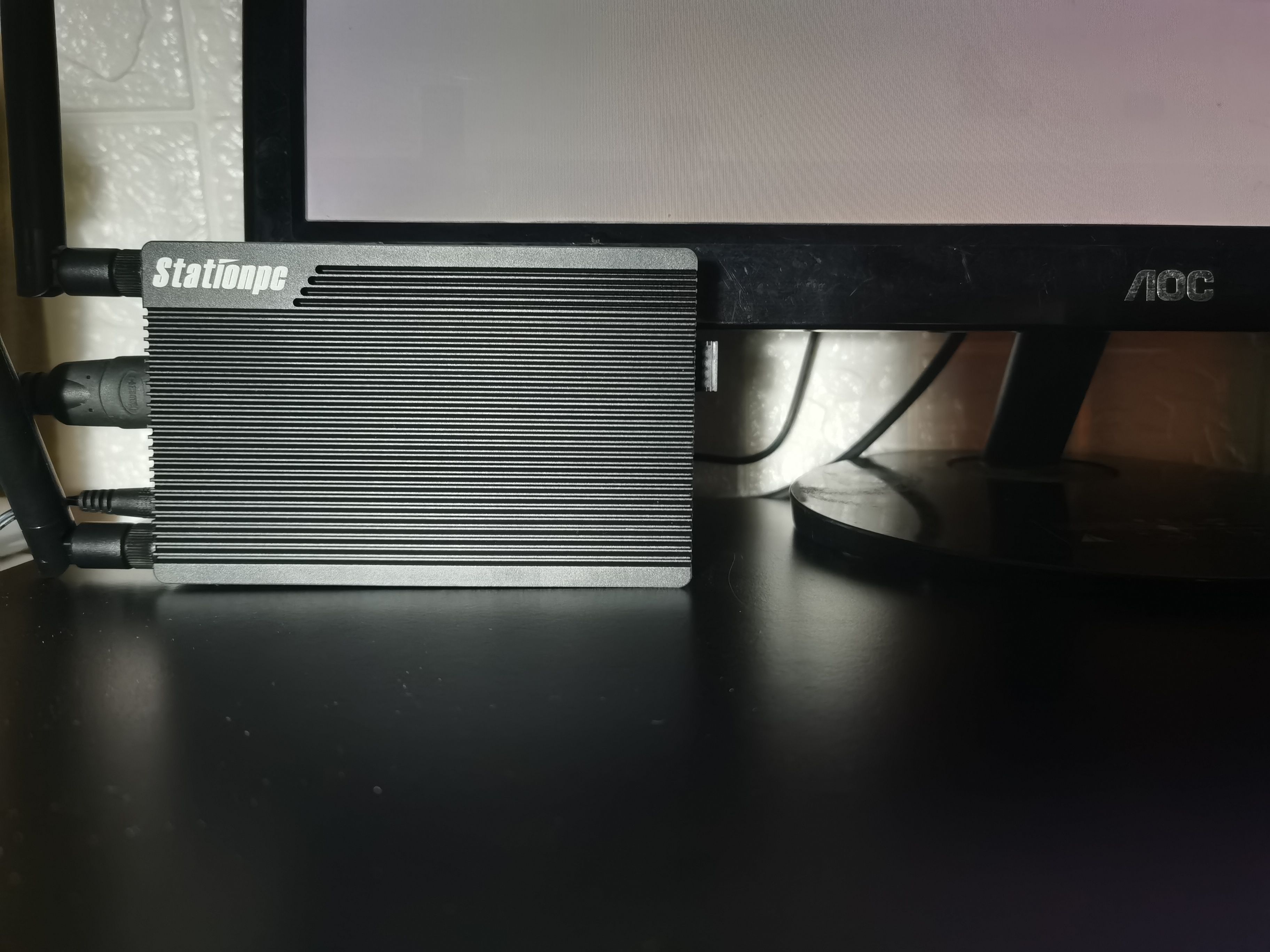 重新定义迷你主机，一键刷机随心所欲玩转众多系统尽在StationP2