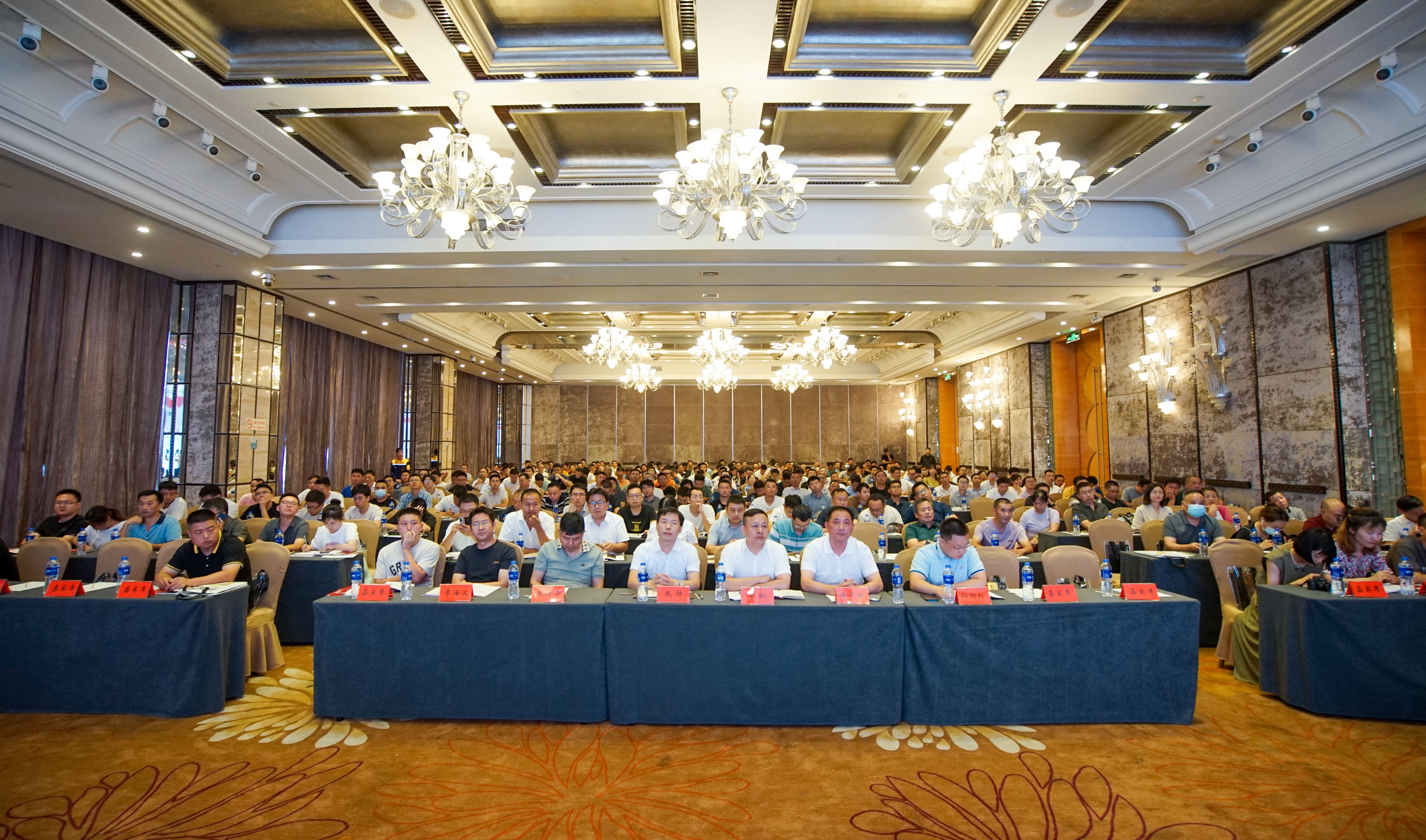 聚焦工程品质提升|宜昌建筑业行业*党**委组织工程防水专题培训