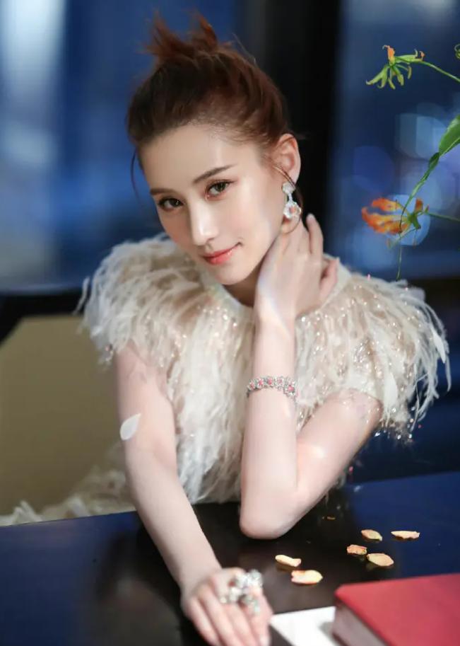 何超莲赌王最美千金,吴克群评价何超莲视频