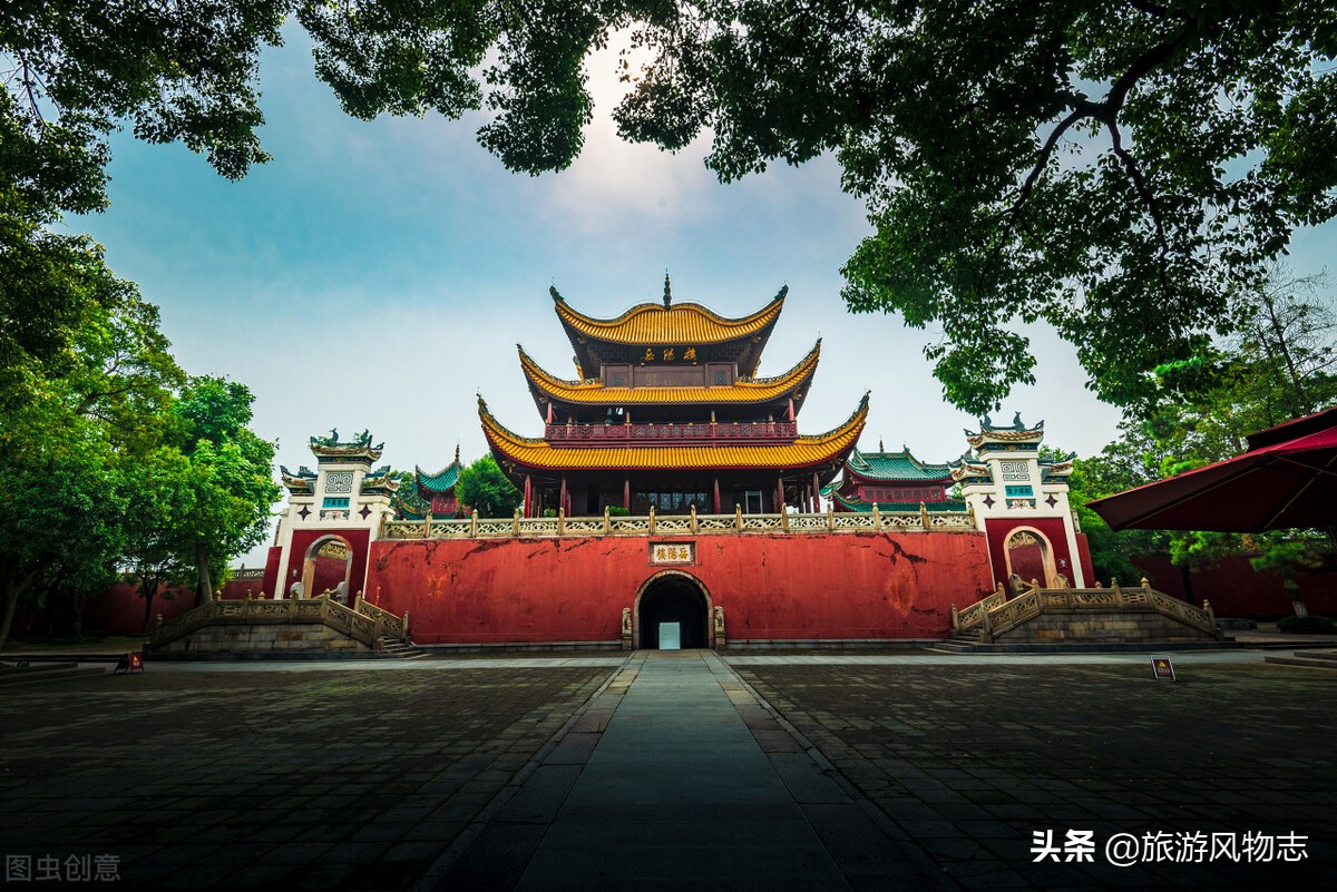 江西的什么楼被称为江南三大名楼,江南三大名楼中的正中古建筑