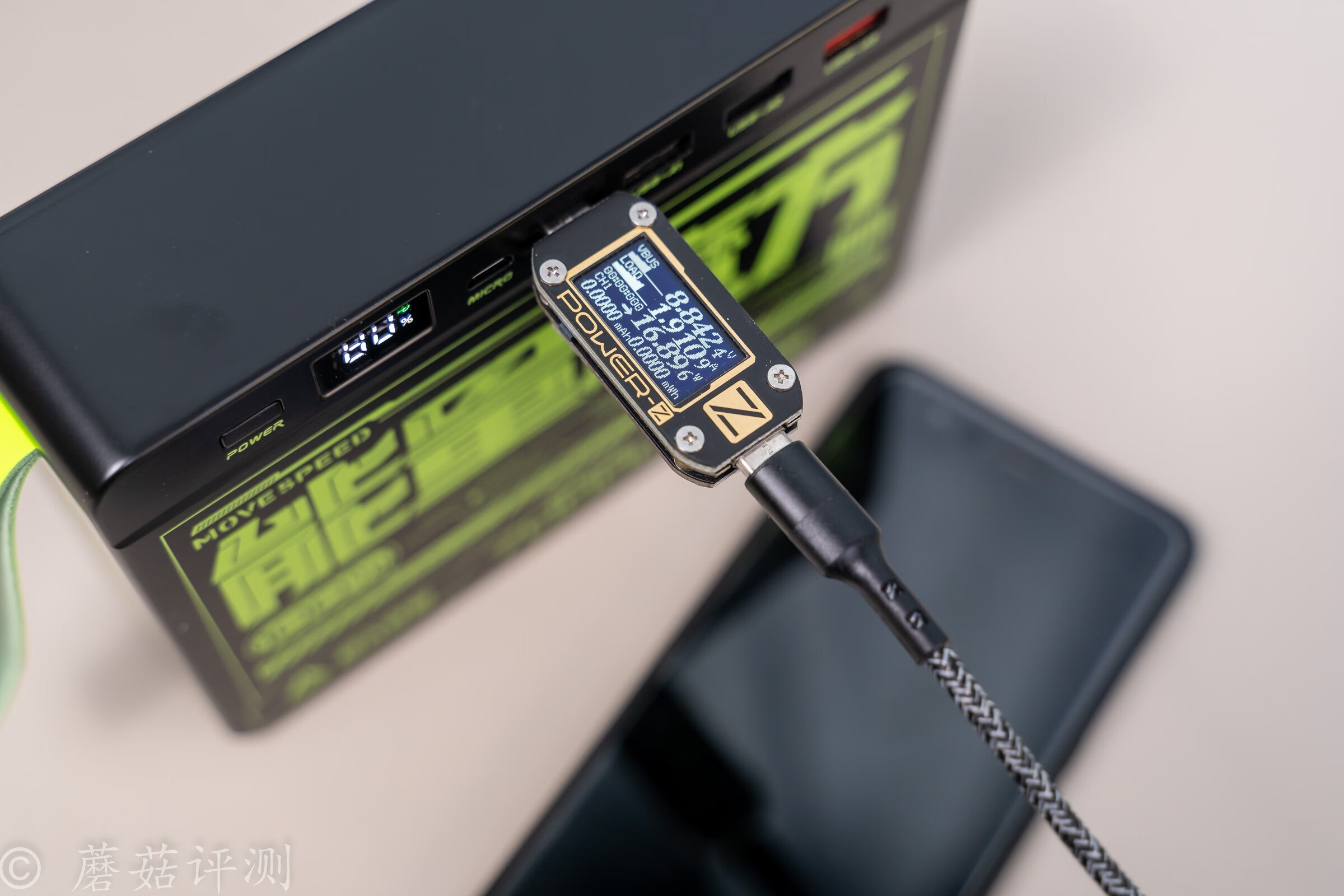 户外电源充电宝100000毫安拆解,移速7万毫安移动电源测评