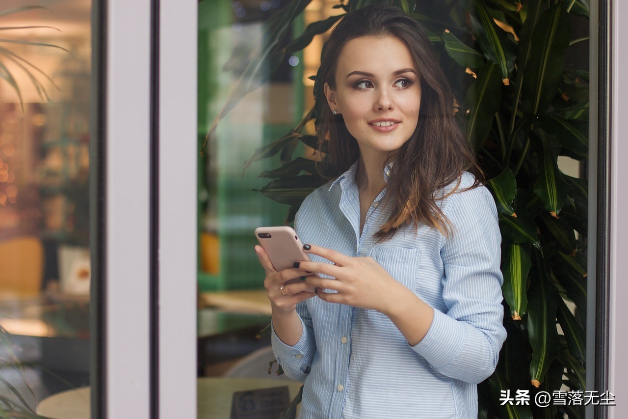 女人对你心动的预兆,女人对你心动的5个征兆