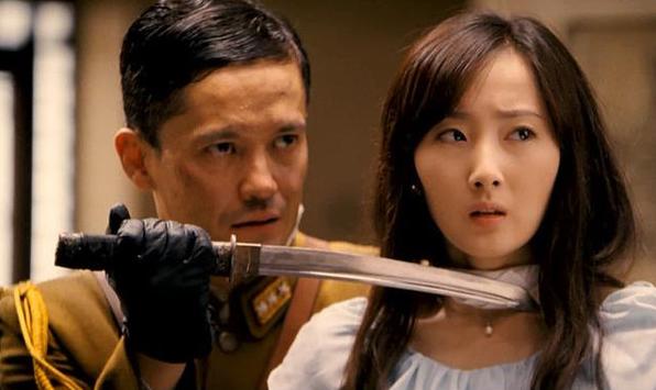 疯狂的石头镜头分析,电影疯狂的石头讲的什么故事