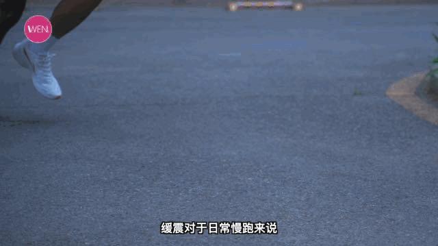 李宁扶遥v2复古银真实效果,好物推荐跑步鞋