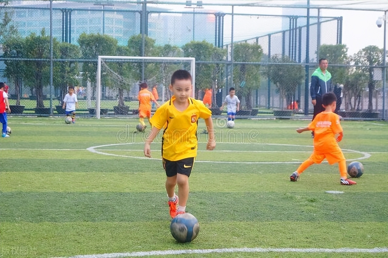 中国足球踢得不好的根本原因,中国足球踢不好的真正原因