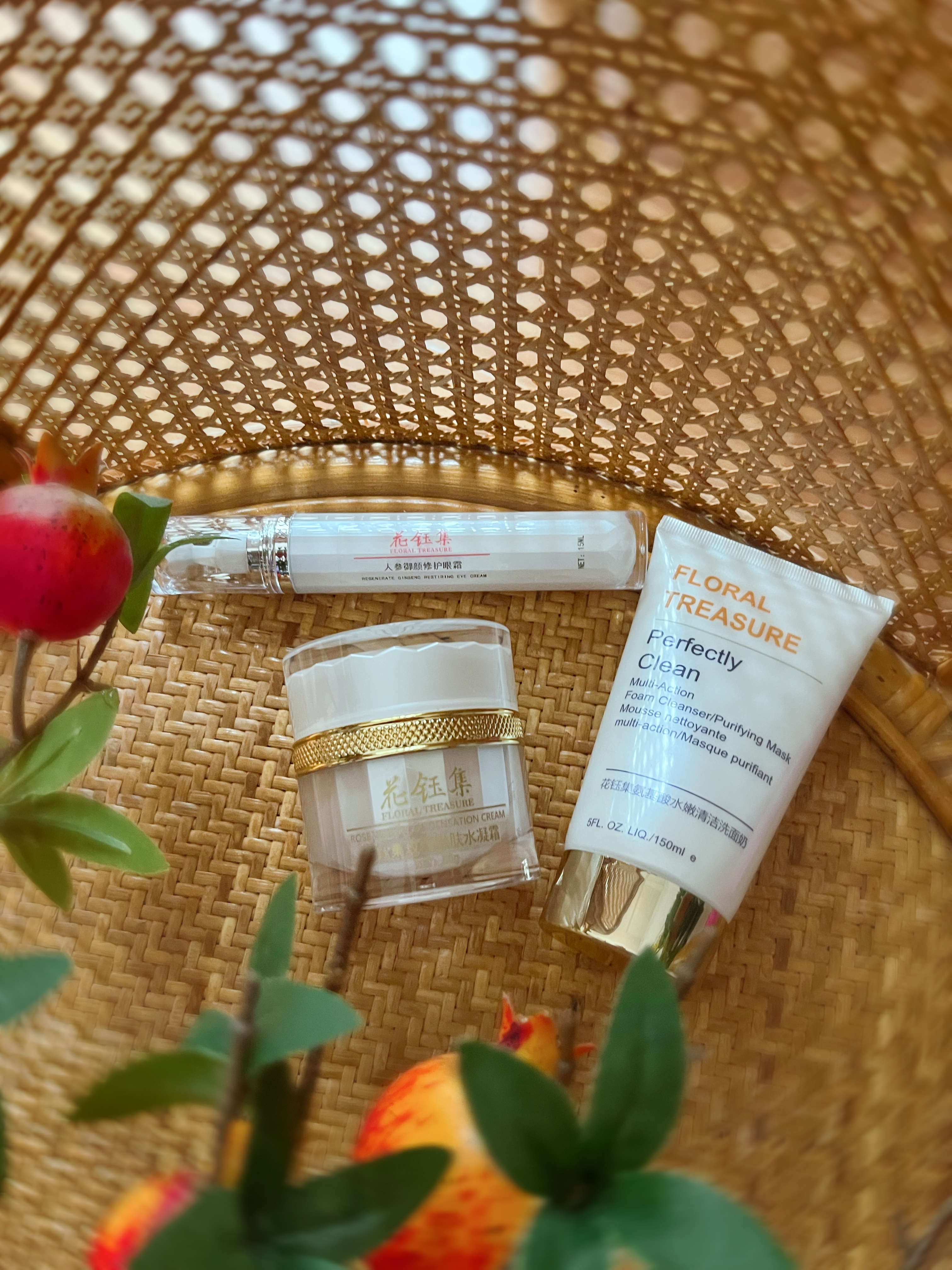 这些洗面奶深层净化，清洁卸妆一步到位，减少黑头粉刺滋生，超好