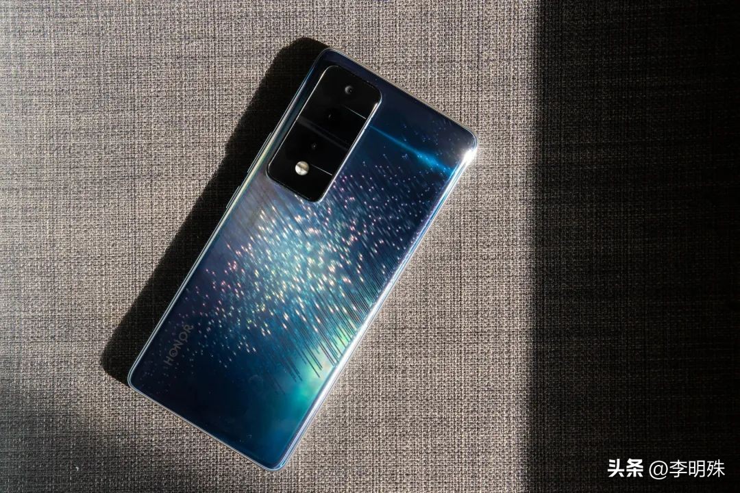 荣耀80pro直屏版和荣耀80gt哪个好,荣耀80gt和华为mate50e有什么区别