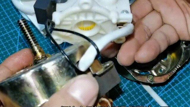 美的电风扇转速慢是什么原因,电风扇用几年了转速慢咋回事