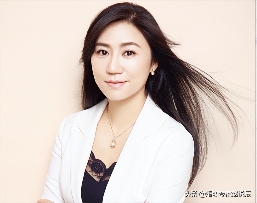 情人缠着老公不分手,情人怎样面对原配的纠缠