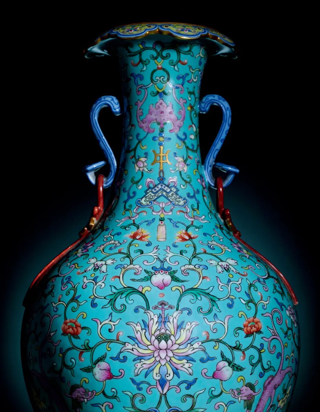 香港嘉德2023年春拍瓷器前十盘点,香港苏富比2023春拍瓷器成交价格