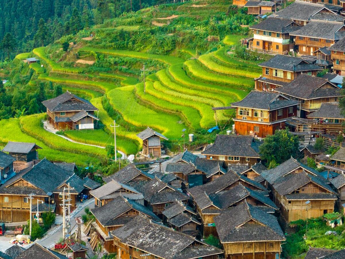 西江千户苗寨黄果树瀑布旅游攻略,贵州黄果树小七孔千户苗寨行程