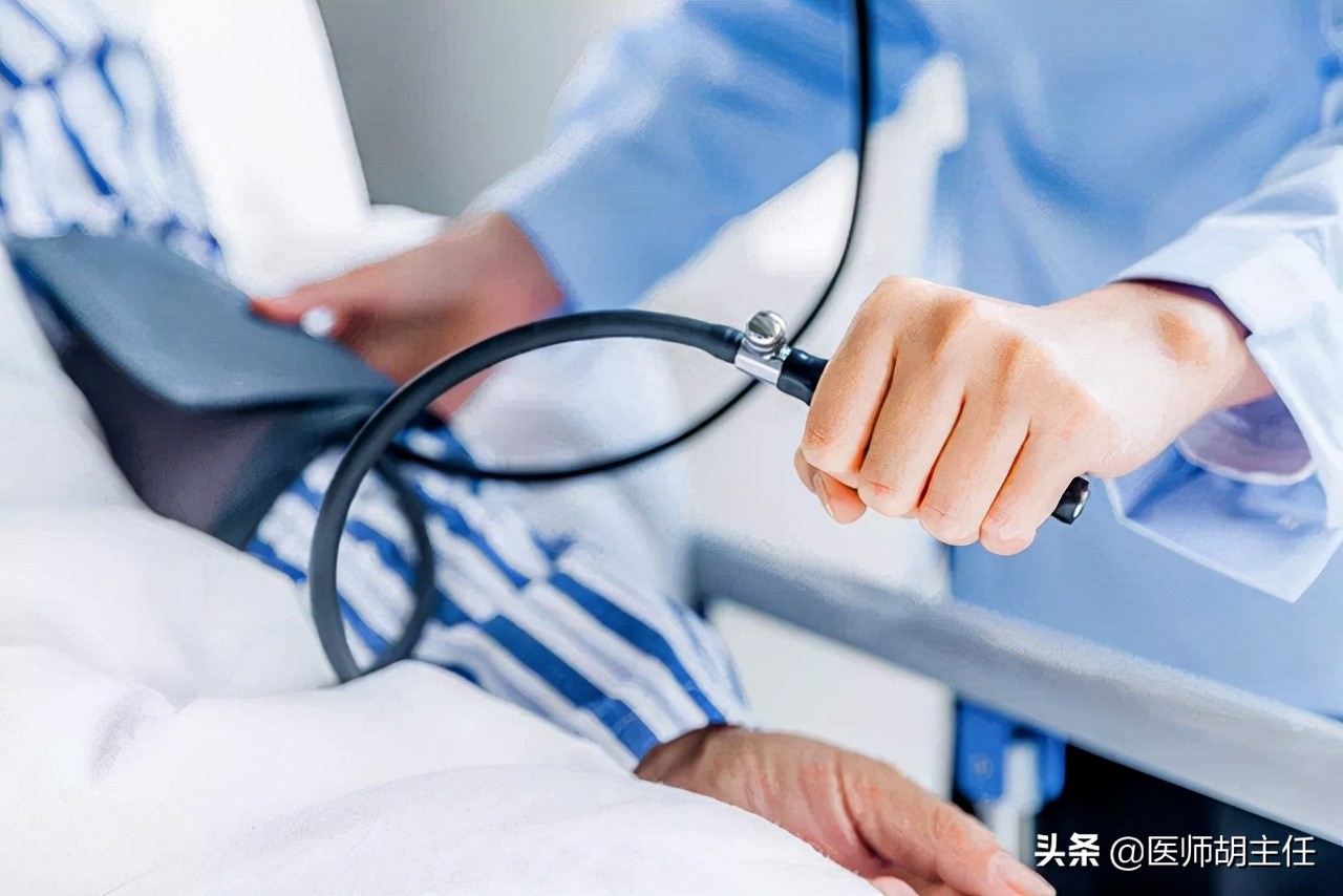 体内有病，“腹部”会有哪些表现？最好检查一下