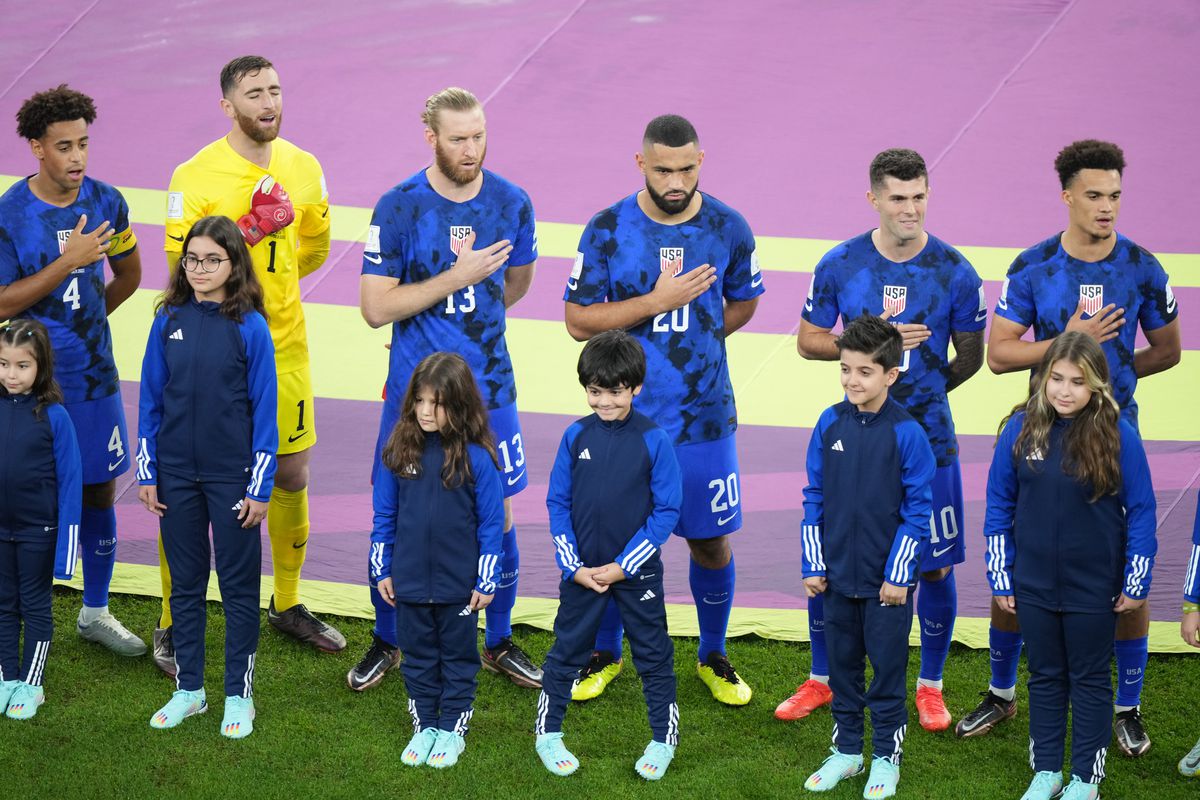 足球半全场胜负荷兰对美国,美国vs荷兰足球剪辑