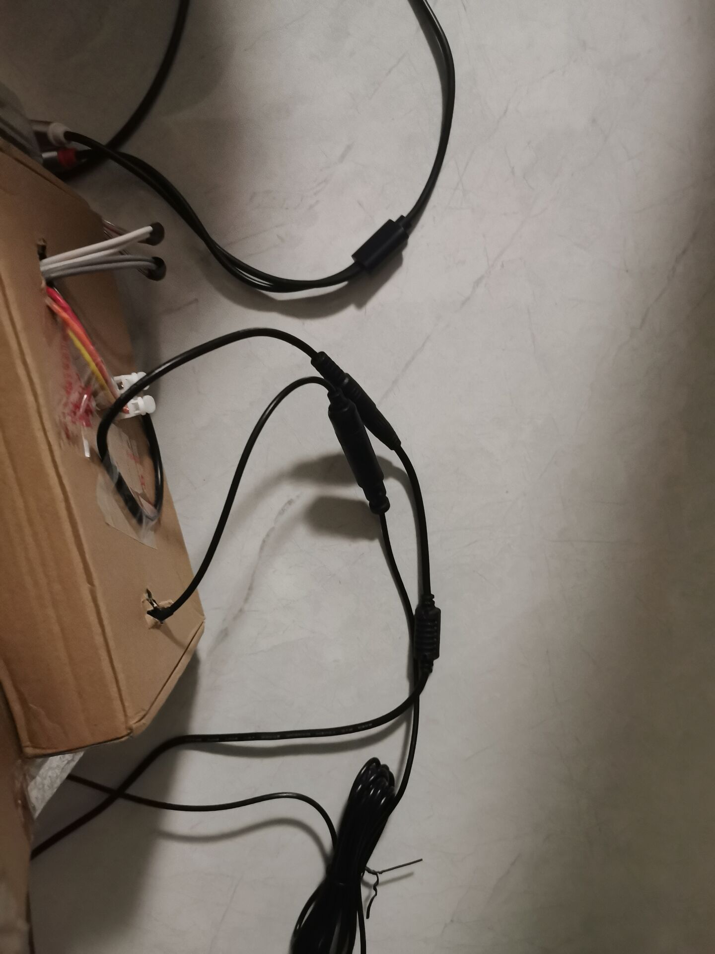 居家隔离期间无聊下单车用CD机改装家用CD*放播**器