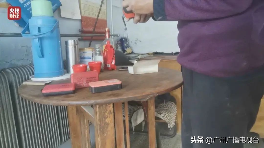 转给爸妈!这些直播专坑老人!网友怒了:良心不痛吗!