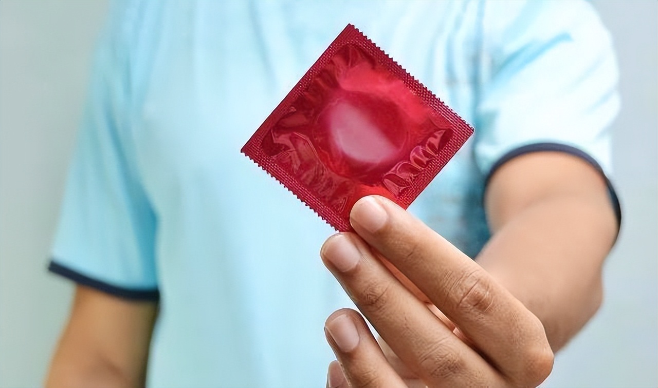 避孕套上的油是什么?对女性的身体有害吗?正确认识是关键