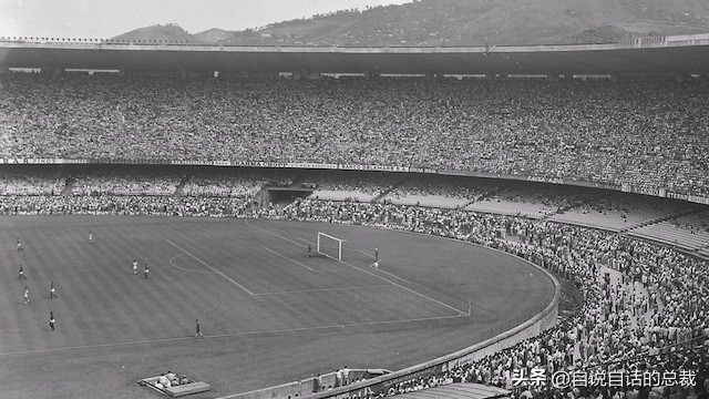 桑巴荣耀足球,贝利桑巴足球视频