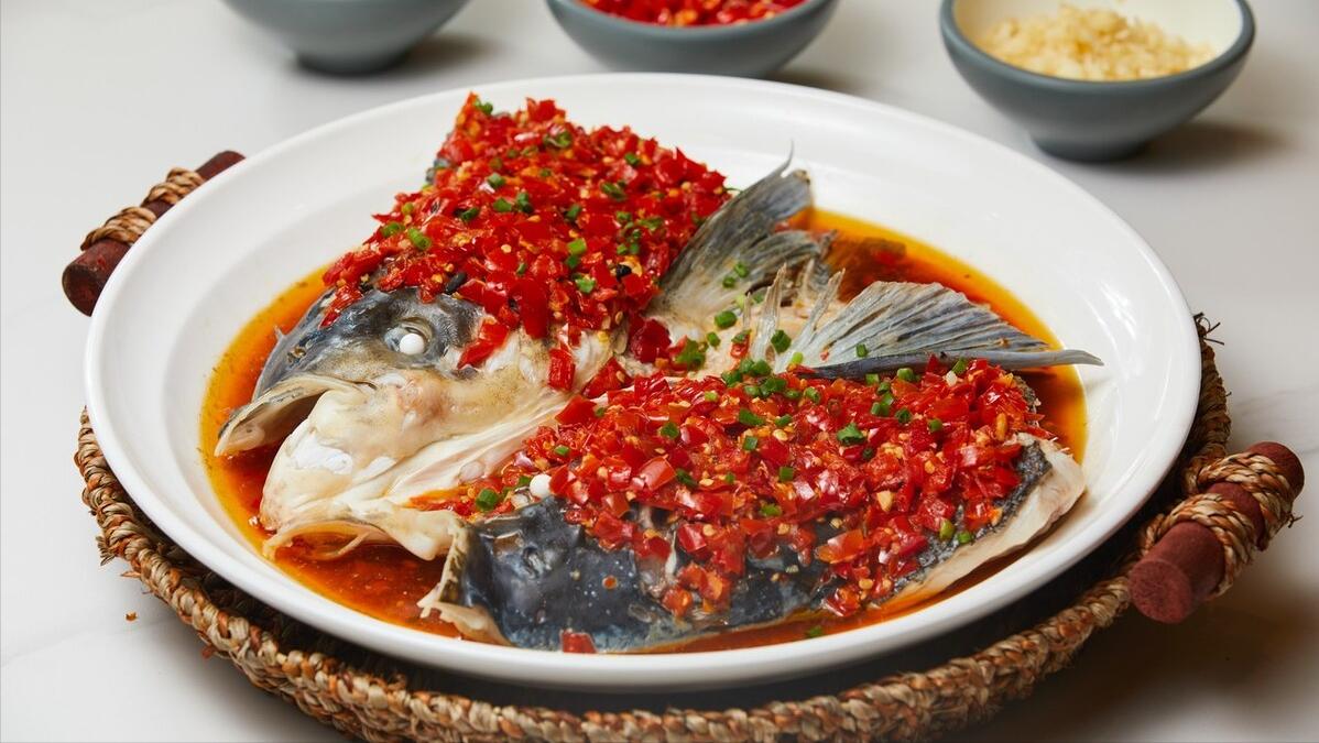 外国人尝湖南美食,超正宗的湖南美食