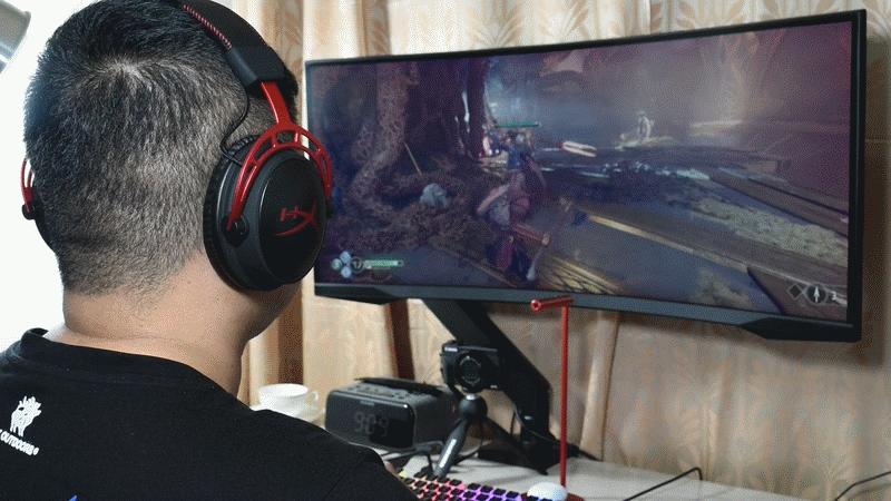 续航炸裂,hyperx阿尔法无线版和有线对比