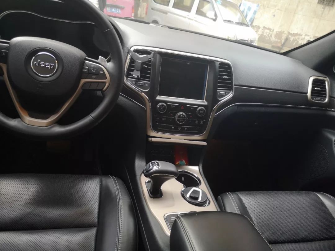 30到40万最值得买的豪华二手suv,5到6万最值得购买的二手中型suv