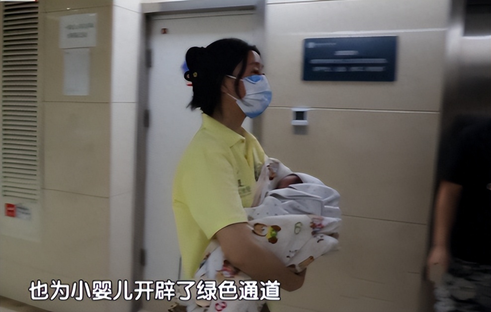 痛心7岁小孩掉进一池塘不幸溺亡,痛心2岁幼童被父亲扔下楼致死