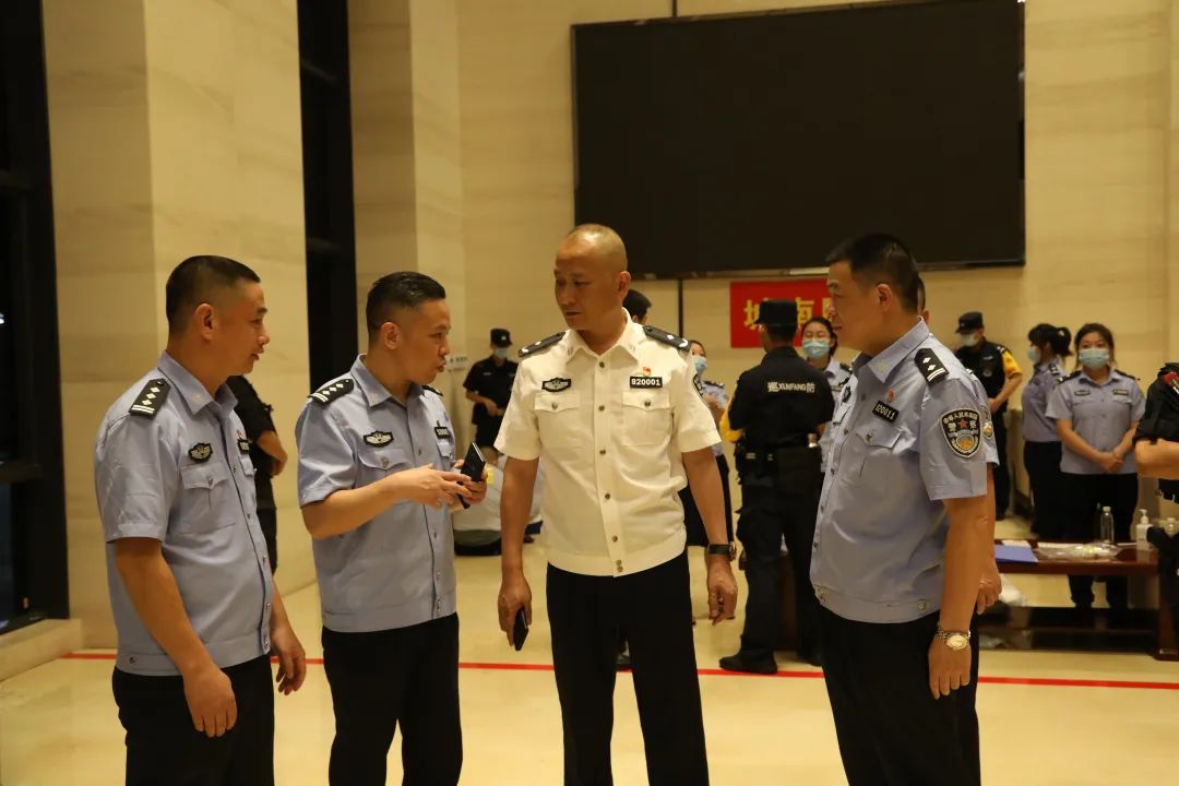 亮剑2020打击整治专项行动,警方开展打击私彩抓捕行动