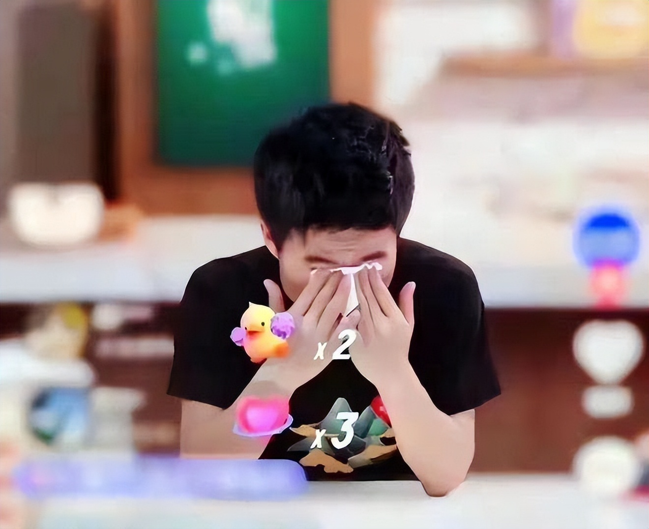 “新东方一哥”董宇辉：他的优秀，都是原生家庭给的