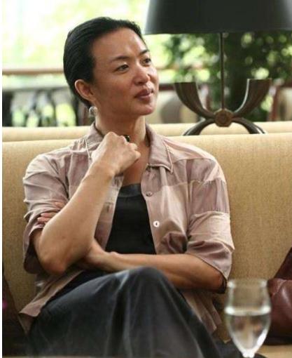 男子做手术变成了女儿身,越南男子24岁做手术变成女子