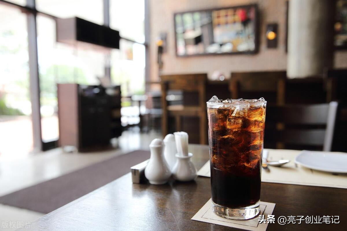 我，在微信群里遇见赚钱高手，为了学习，刷爆信用卡！