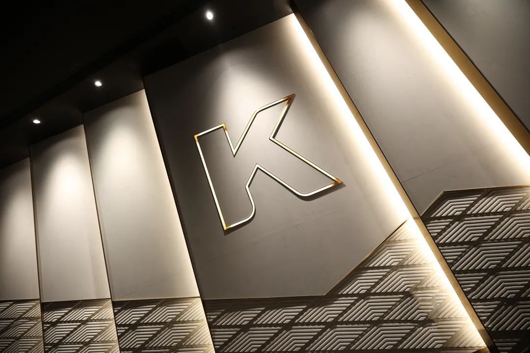 2023理石回归年！这个一线品牌凭“真石釉”再发先声