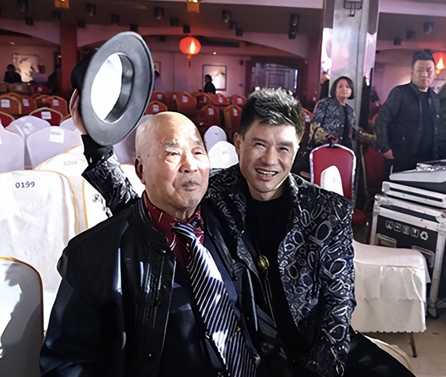 至今未婚的男歌唱家,至今未婚的歌唱家有多少