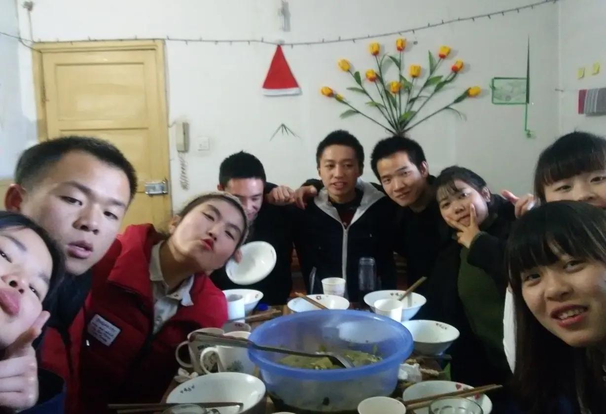 警惕传销新骗局,江西赣州兴国传销被抓的视频