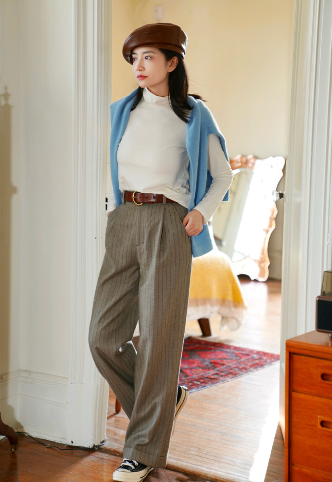 女士衬衣太大了要怎么穿才好看,中年女性衬衣怎么穿