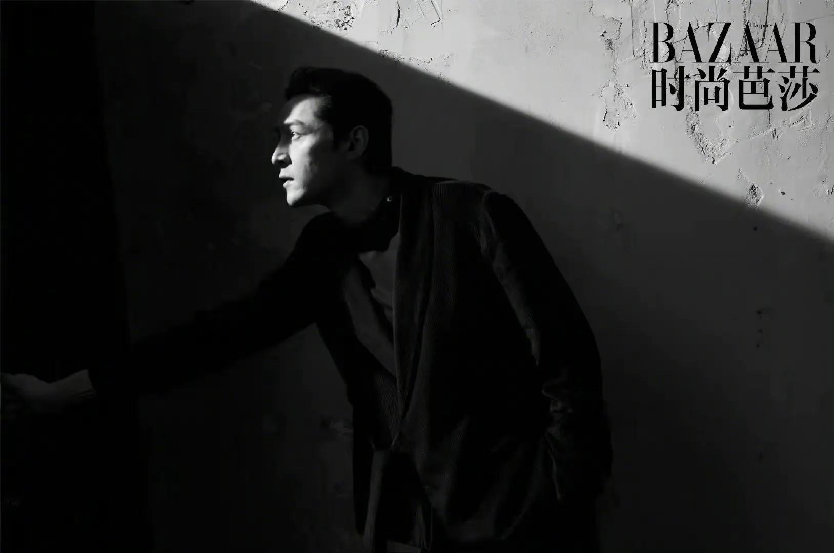 时尚芭莎肖战银发造型高清,肖战登时尚芭莎封面人物