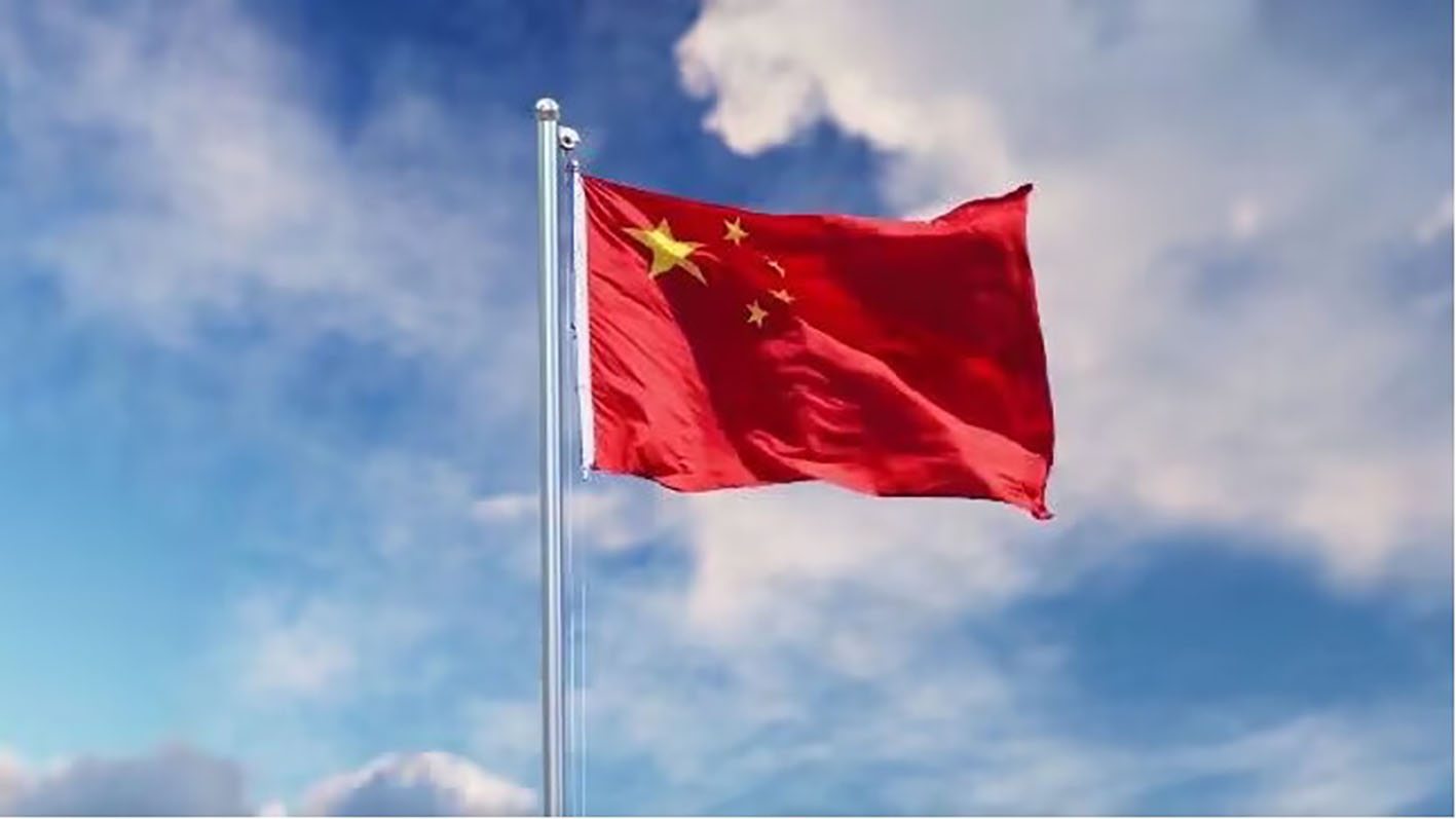 49年，*旗国**设计引争议，张治中提2条意见，最终以五星红旗为*旗国**