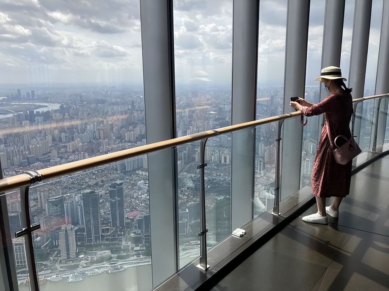 上海旅游必去十大景点推荐,上海旅游必去十个景点推荐