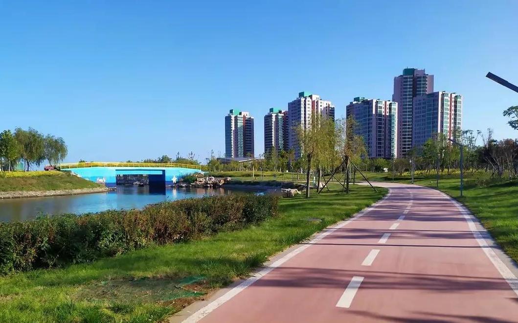 威海乳山漂亮吗,探访威海乳山的美丽风光