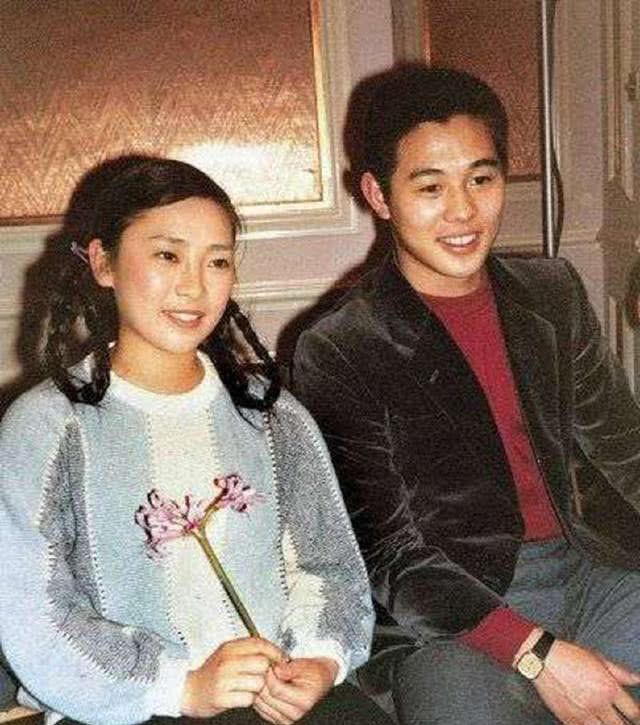 李连杰大女儿李思现在图片,李连杰的大女儿李思近况