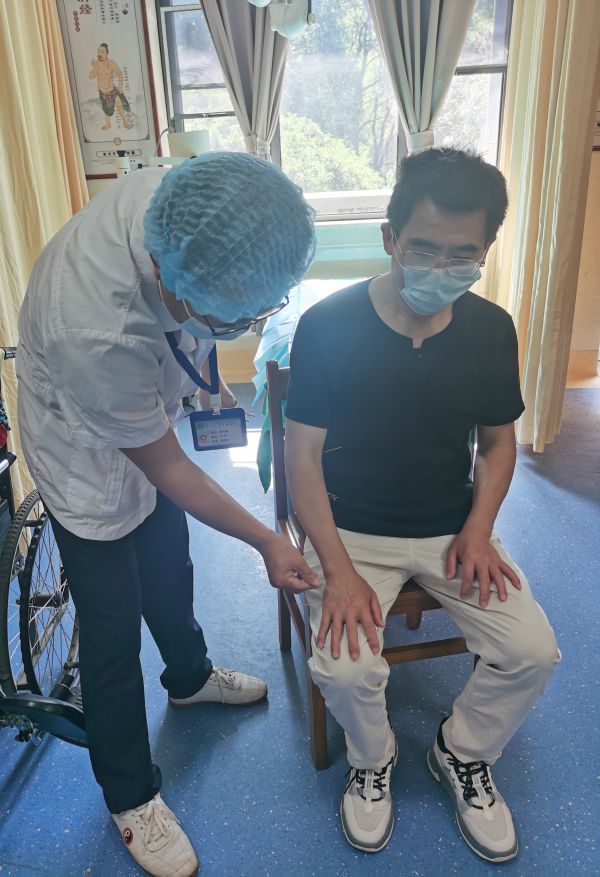 中年男性消除将军肚锻炼肌肉,男减将军肚