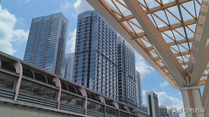 荣耀70pro深度评测,荣耀70pro上手实测惊喜不止一点点