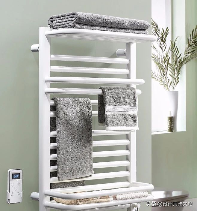 卫生间智能加热毛巾架,免打孔卫生间毛巾架电加热