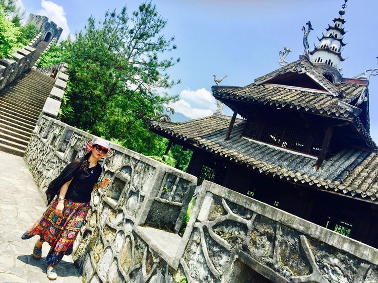 走近土家第一城一一恩施